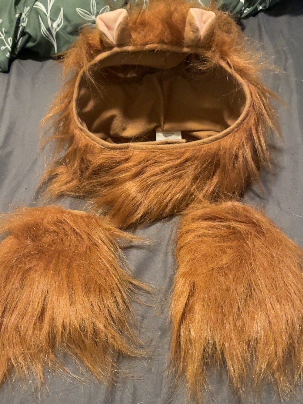 Dog Costume Faux Fur Brown Novelty Animal Hat with fur bracelets